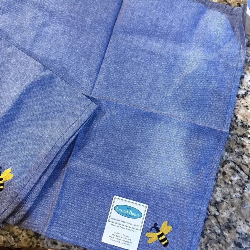 🐝Denim Bumblebee Dinner Napkins